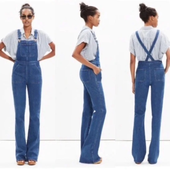 Madewell Denim - Madewell Flea Market Flare Overalls in Rita Wash Size Small